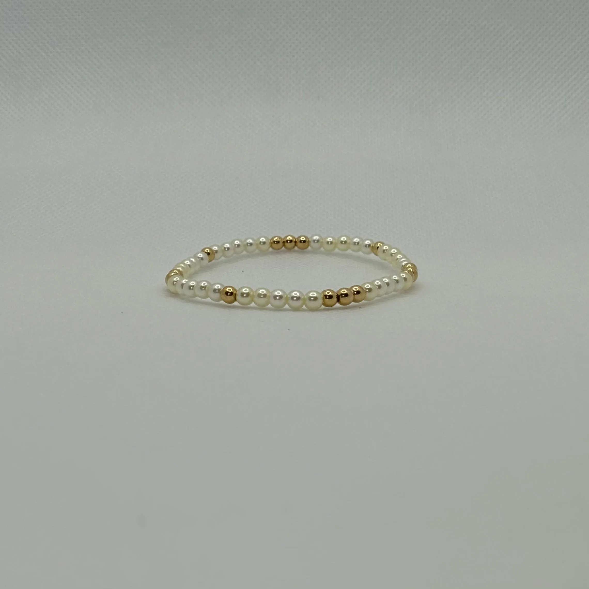 18k Gold Filled 4mm Pearl and Gold Beaded Bracelet