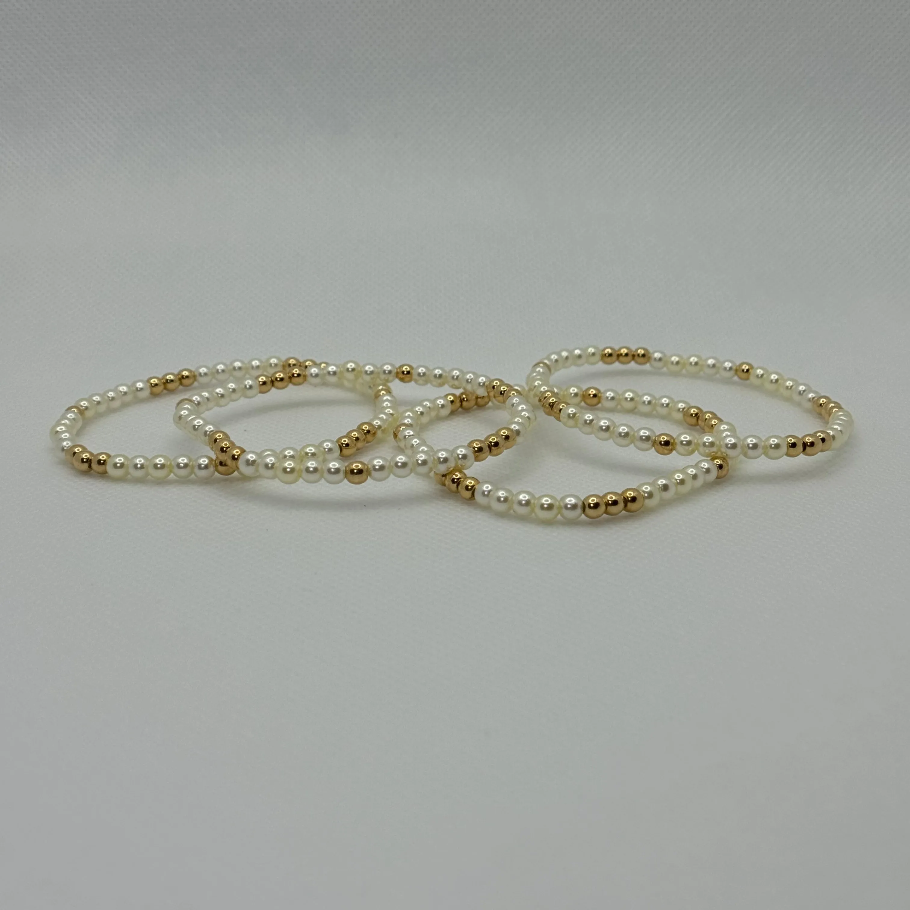 18k Gold Filled 4mm Pearl and Gold Beaded Bracelet