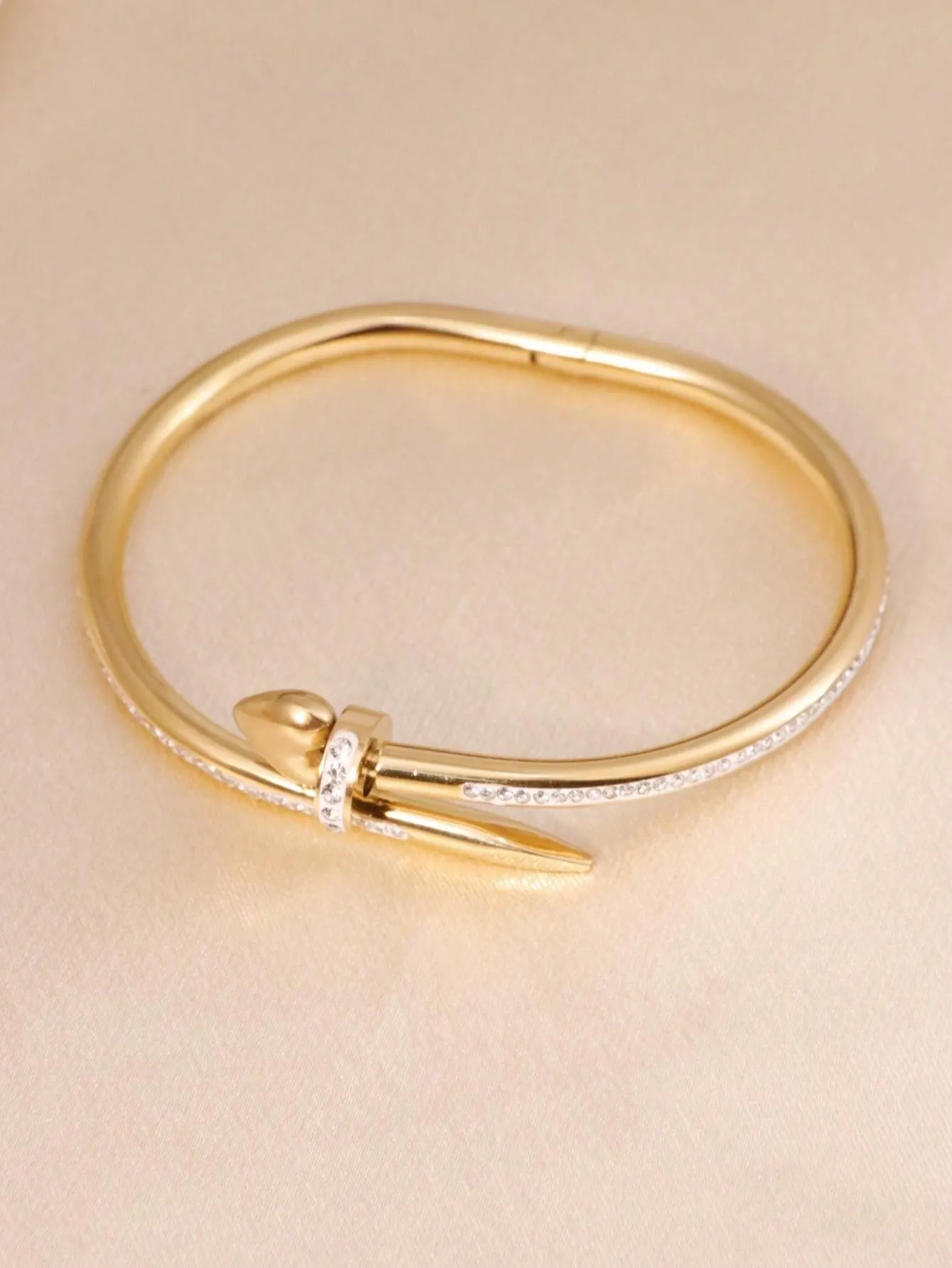 1pc Unique Design Rhinestone Inlaid Stainless Steel Bracelet For Women, Fashionable Daily Accessory