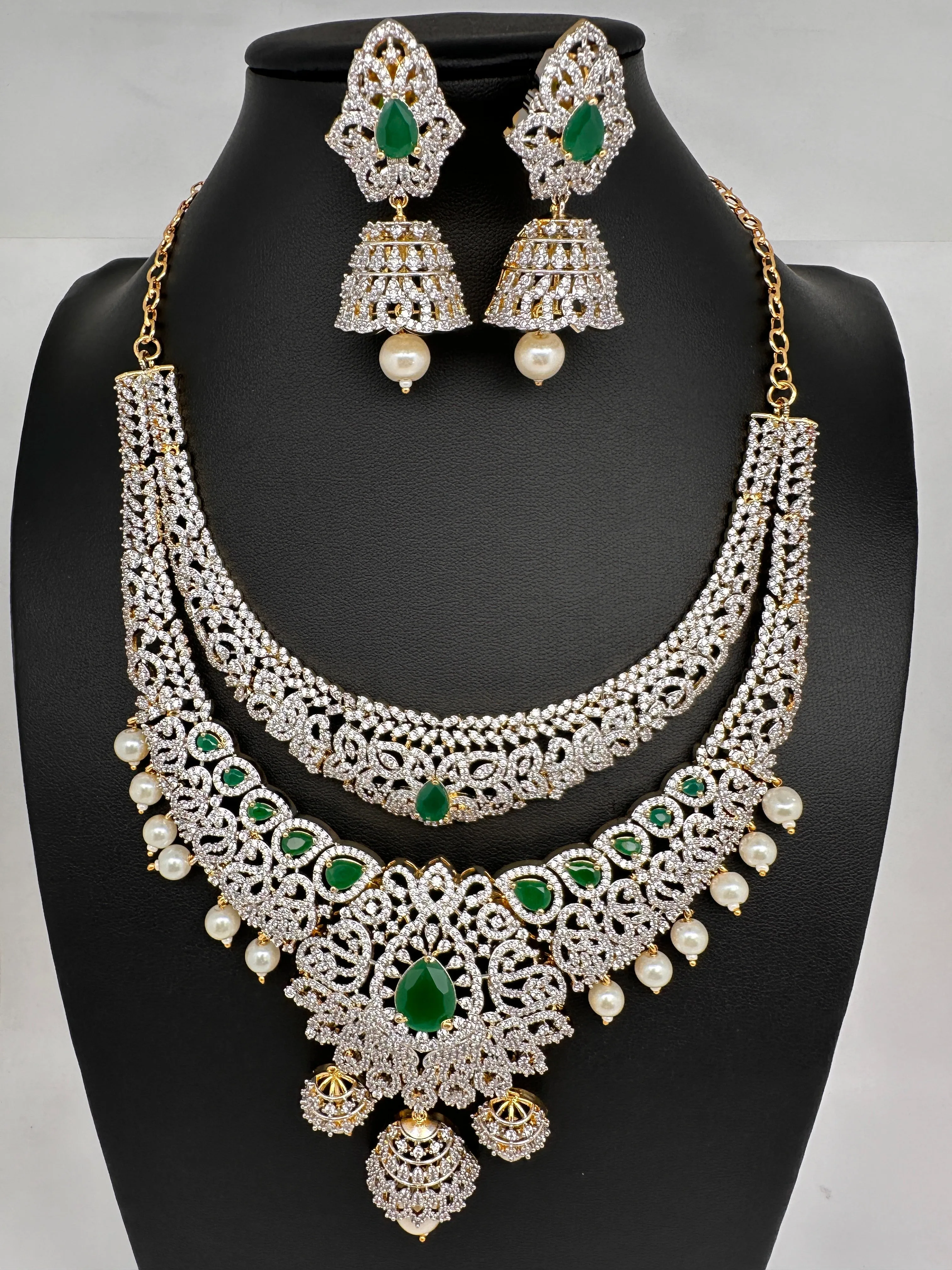 AD Double Layer Emerals Green Short Necklace