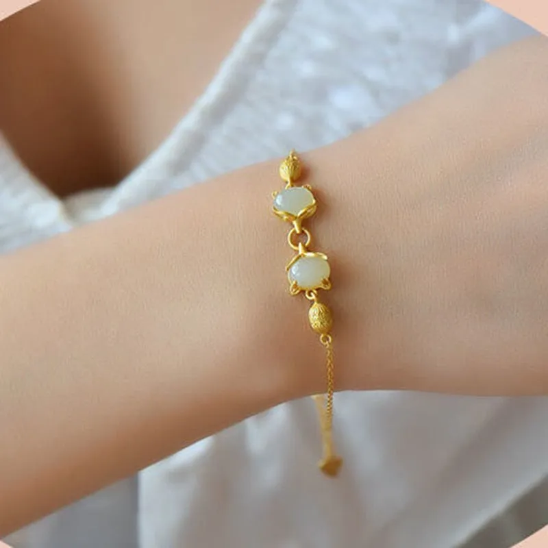 Ancient gold craftsmanship inlaid natural Hetian jade oval green fox bracelet