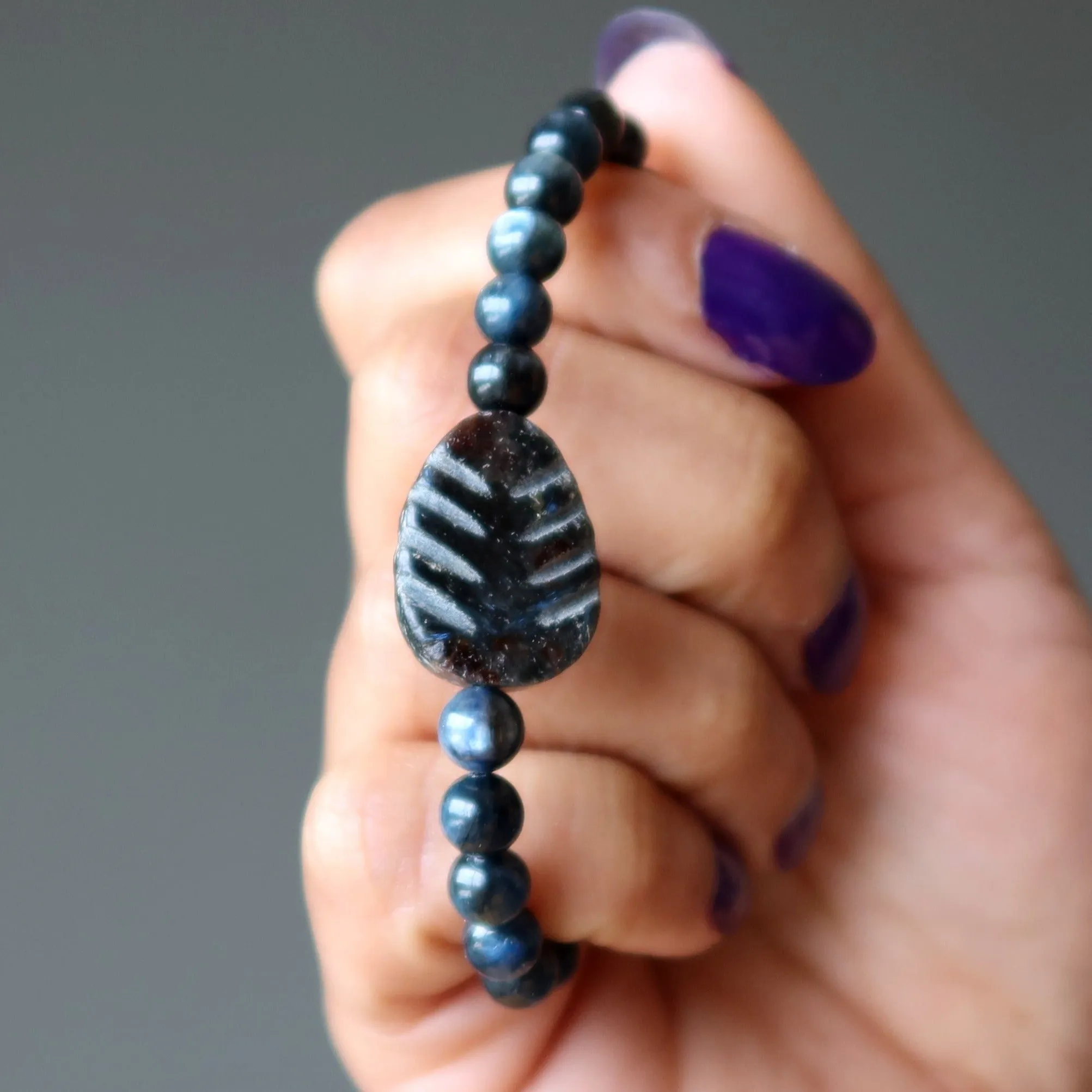 Arfvedsonite Bracelet Blue Kyanite Leaf