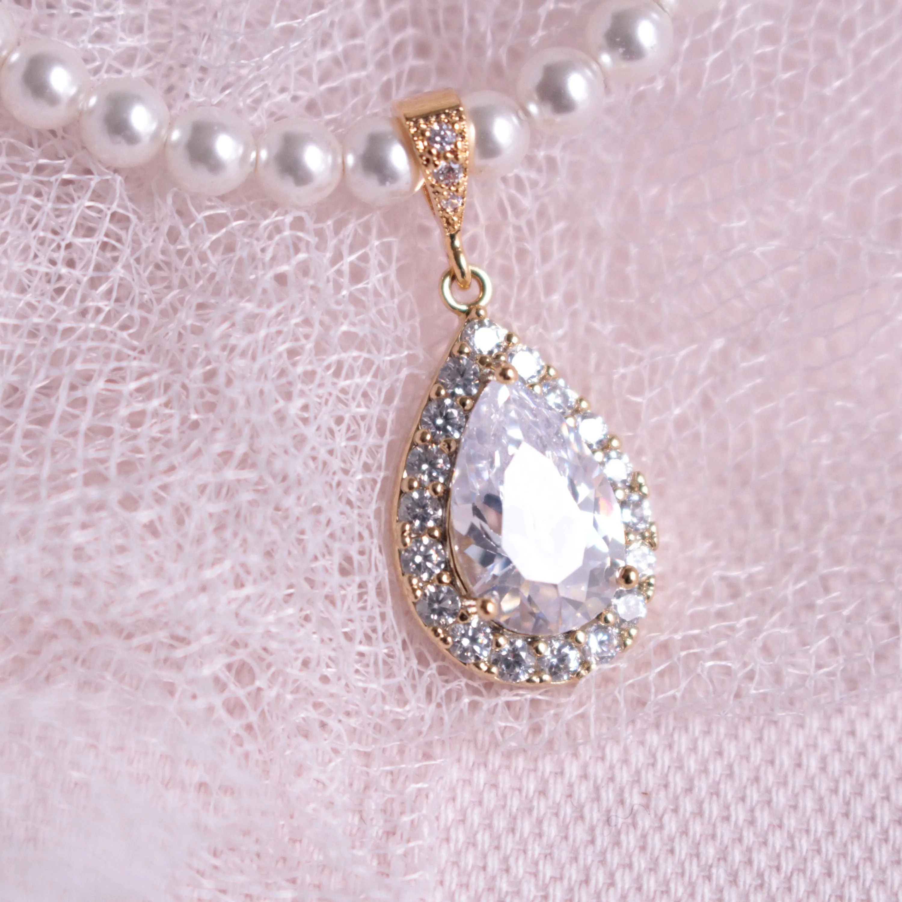 Bridal White Pearl Crystal Teardrop Necklace