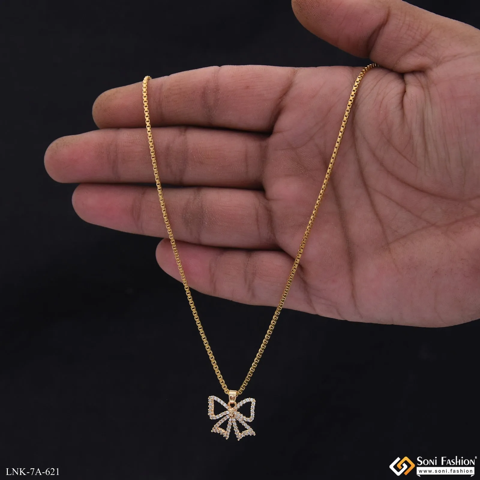 Charming Design Gold Plated Chain Pendant for Ladies - Style A621