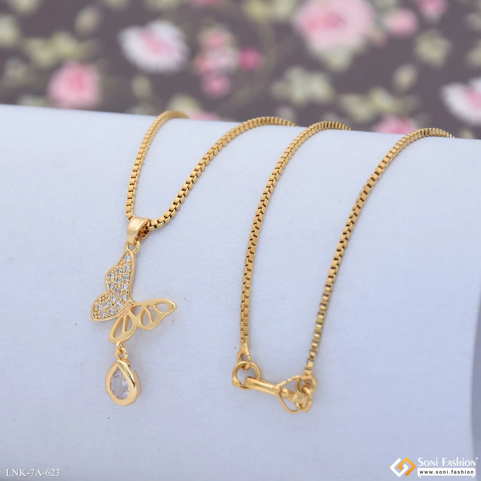 Charming Design Gold Plated Chain Pendant for Ladies - Style A623