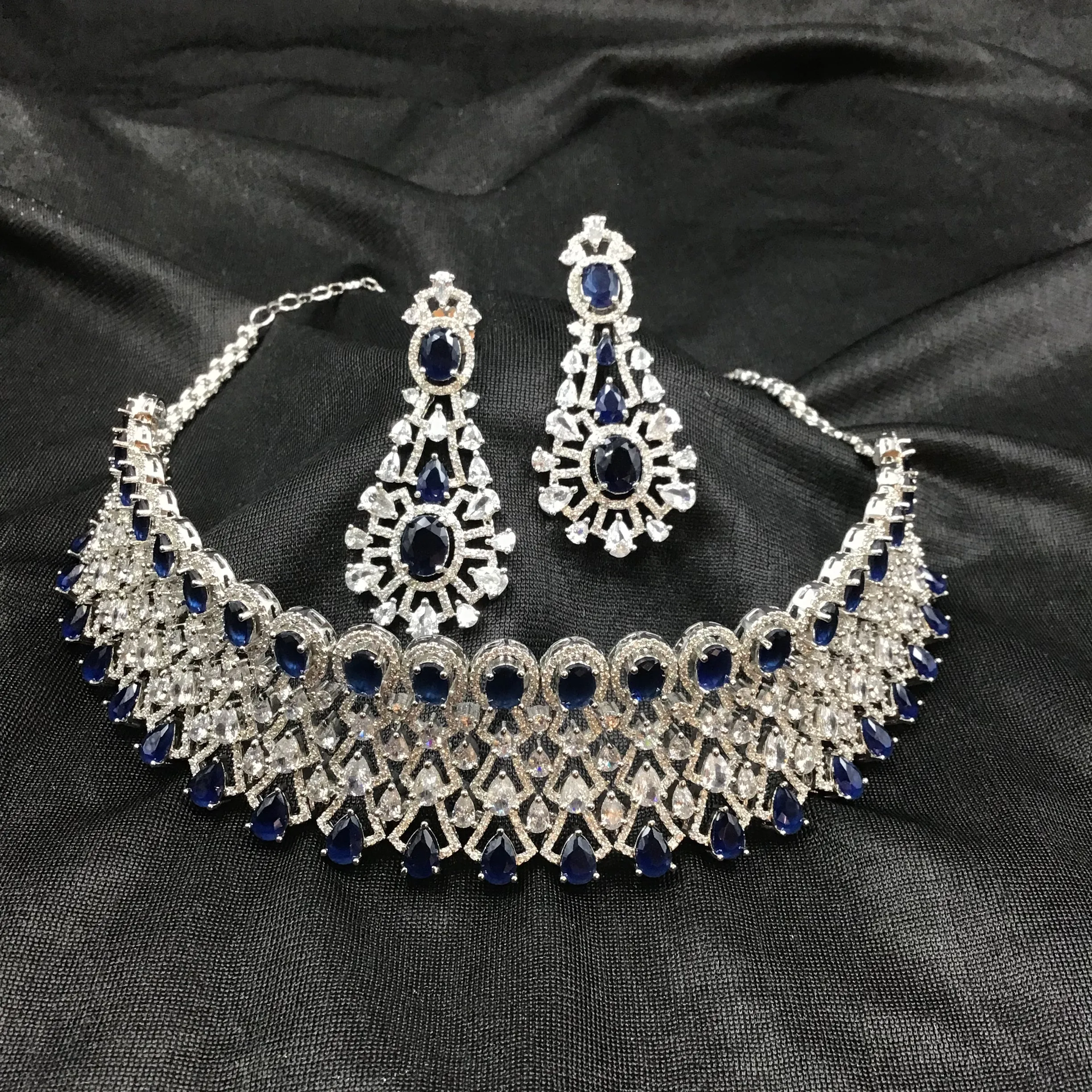 Choker Zircon/AD Necklace Set 3158-11