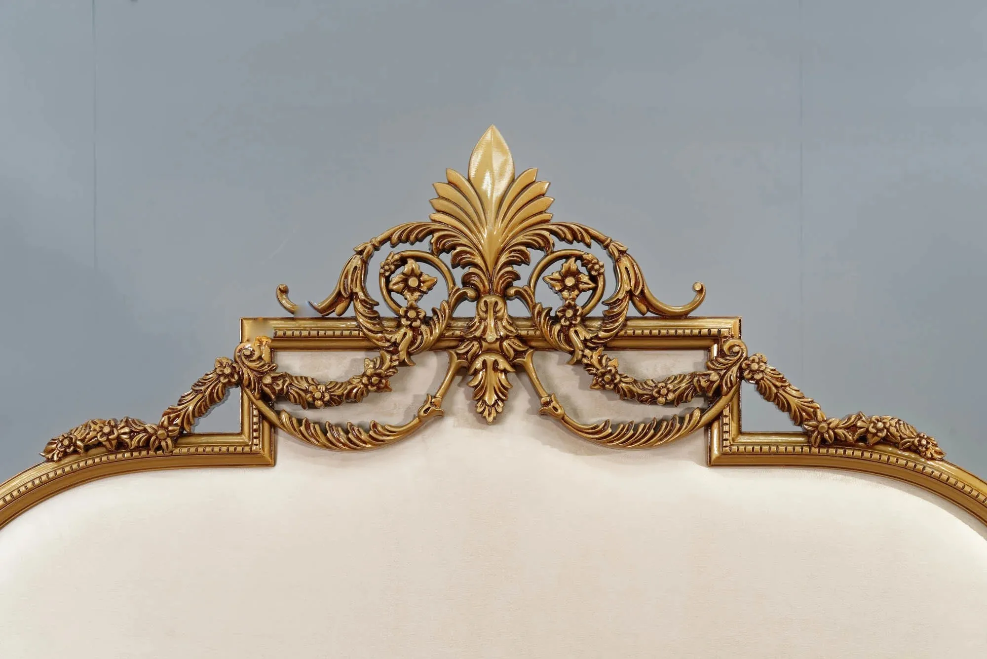 Crown Gold Bed