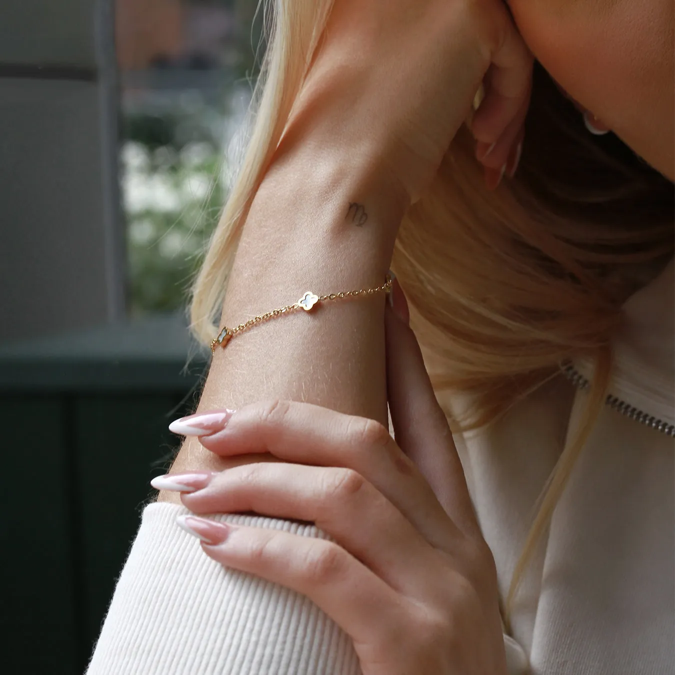 Dainty Clover Chain Bracelet - Gold