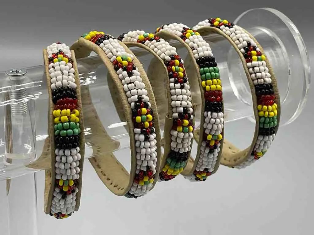 Diamonds Design Narrow White Beaded Leather Bracelet - Mali