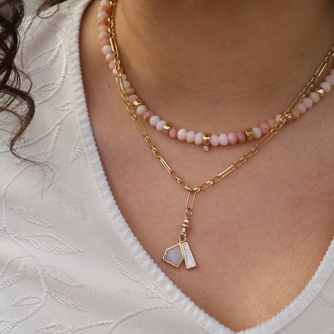 Eiffel Heavy Chain with Mother Of Pearl & Moonstone Necklace