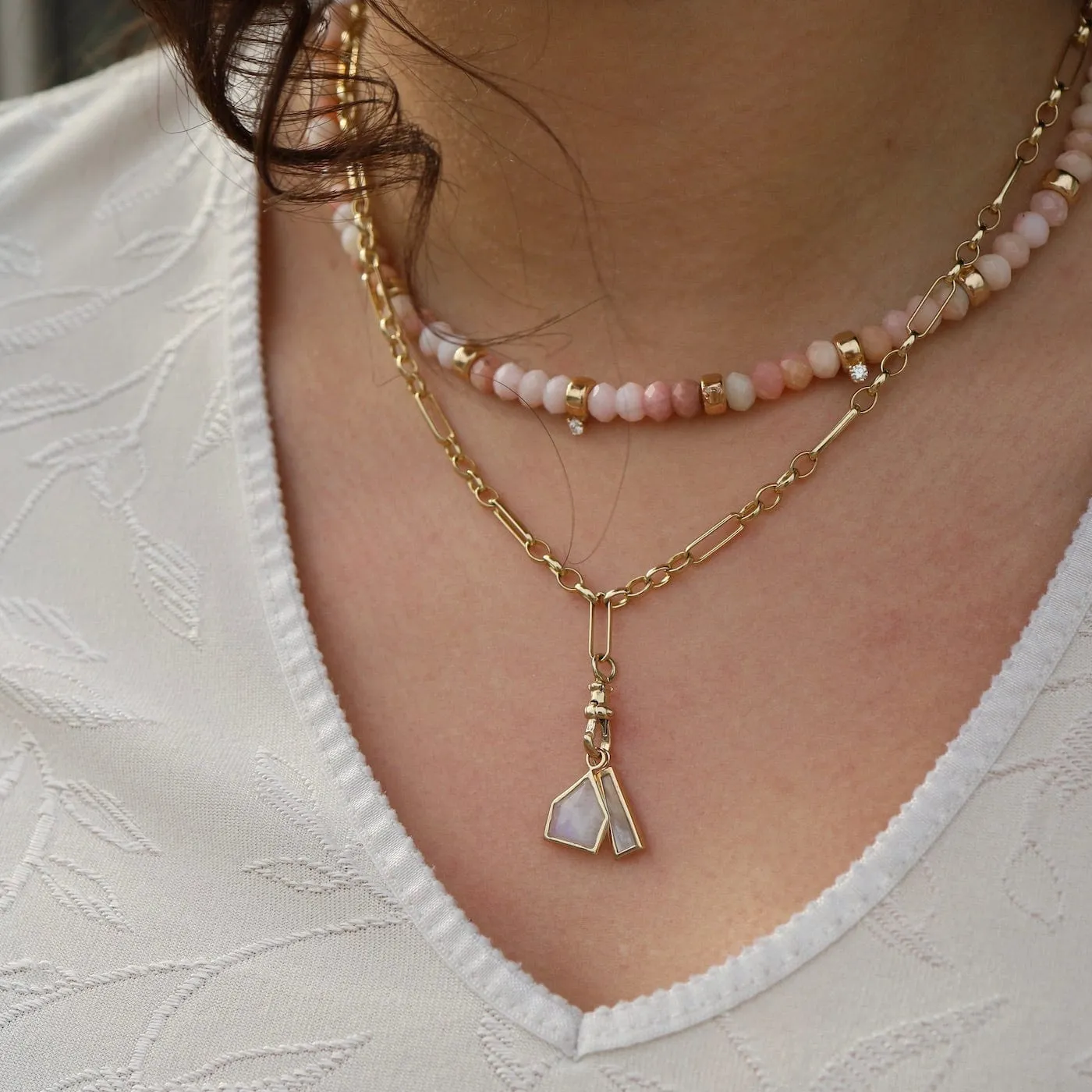 Eiffel Heavy Chain with Mother Of Pearl & Moonstone Necklace