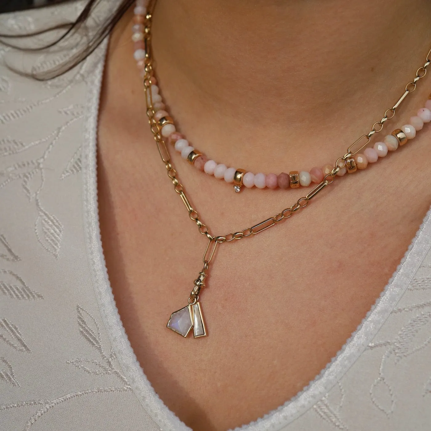 Eiffel Heavy Chain with Mother Of Pearl & Moonstone Necklace