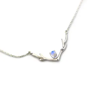 Elk horn shape Moonstone Pendant Necklace in Silver Jewelry Accessories Gifts for Women