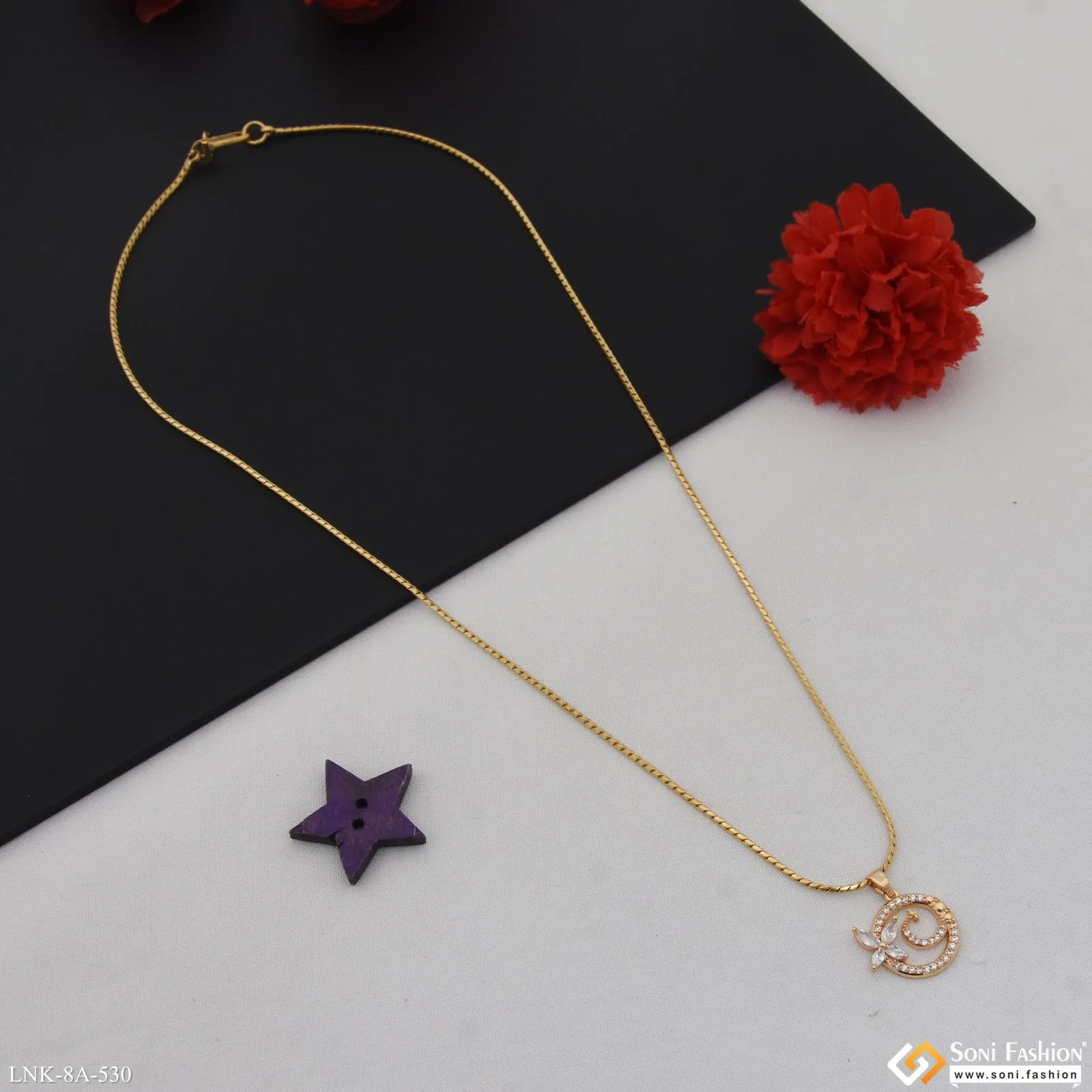 Exclusive Design Gold Plated Chain Pendant for Ladies - Style A530