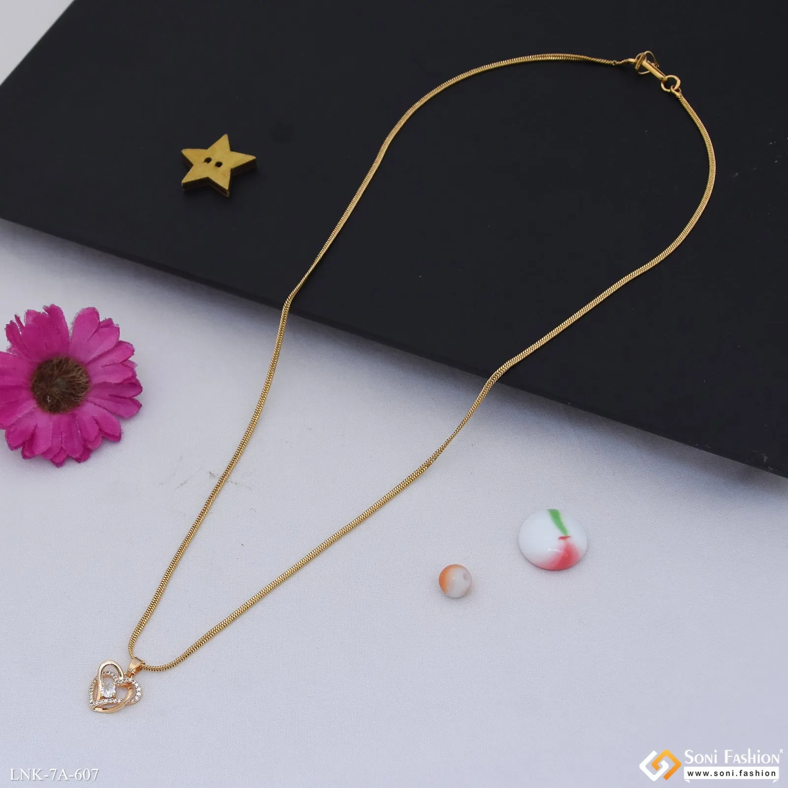 Graceful Design Gold Plated Chain Pendant for Ladies - Style A607