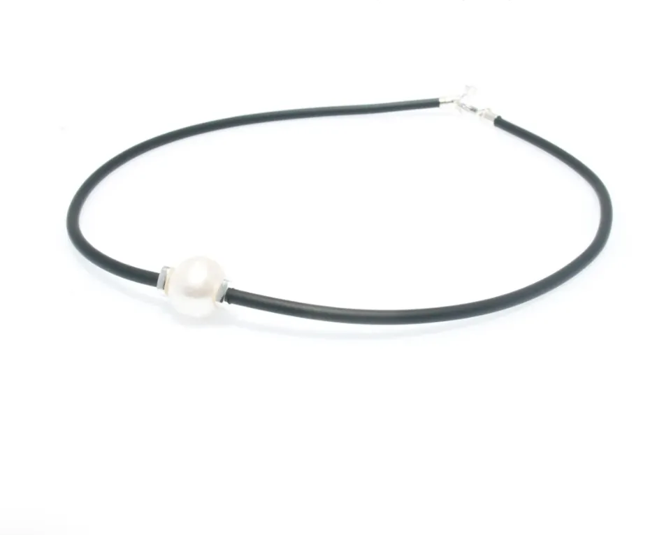 Men’s Pearl Necklace