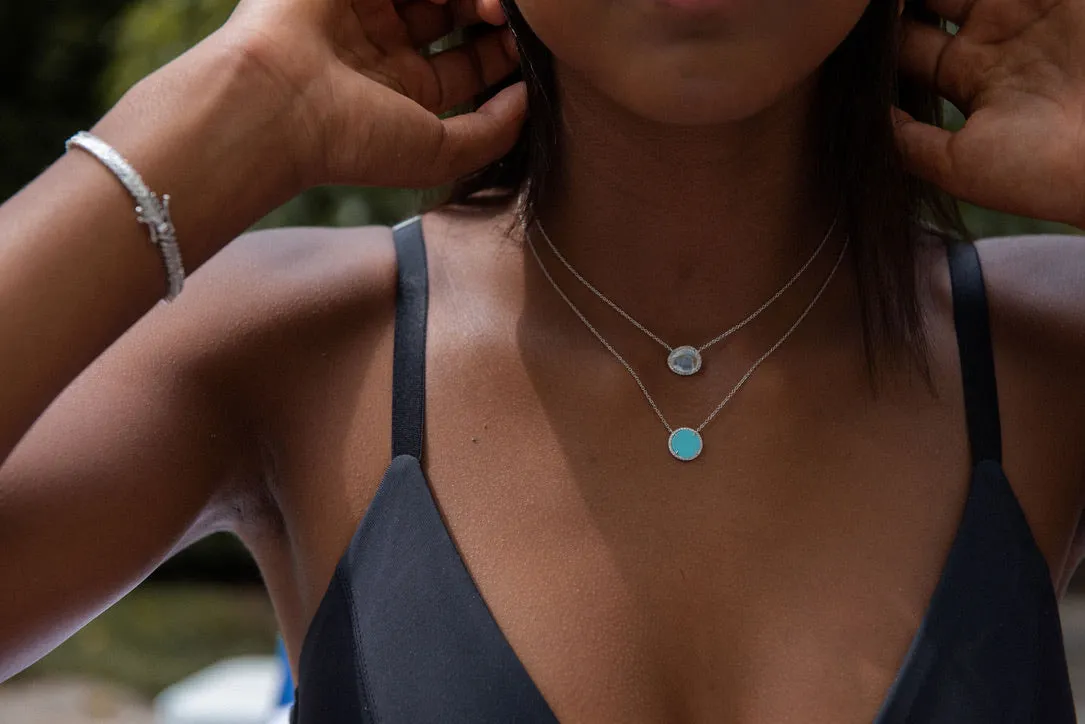 MOONSTONE PENDANT NECKLACE WITH PAVÉ DIAMOND SURROUND