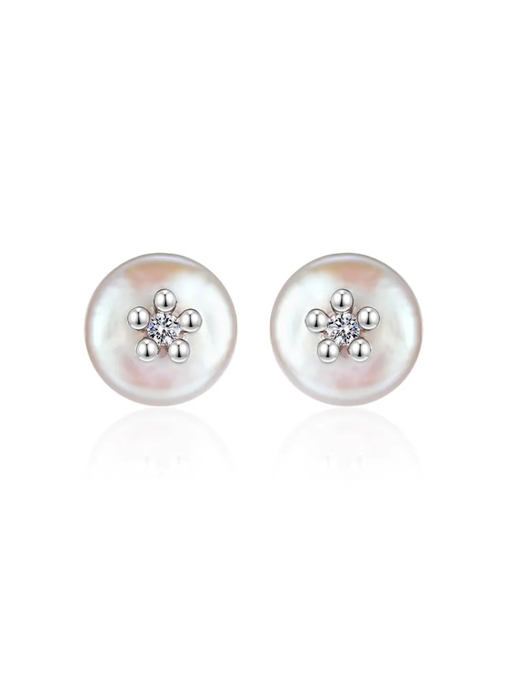 MUKTANK x SUN HUNTER Round Freshwater Pearl Stud Earrings