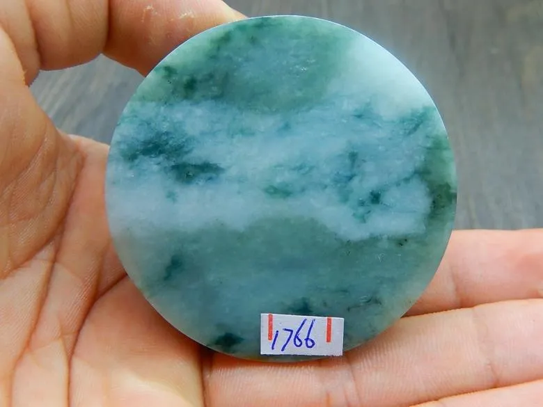 Natural Jade Rough Jadeite Raw (102g, 50X50X16mm)