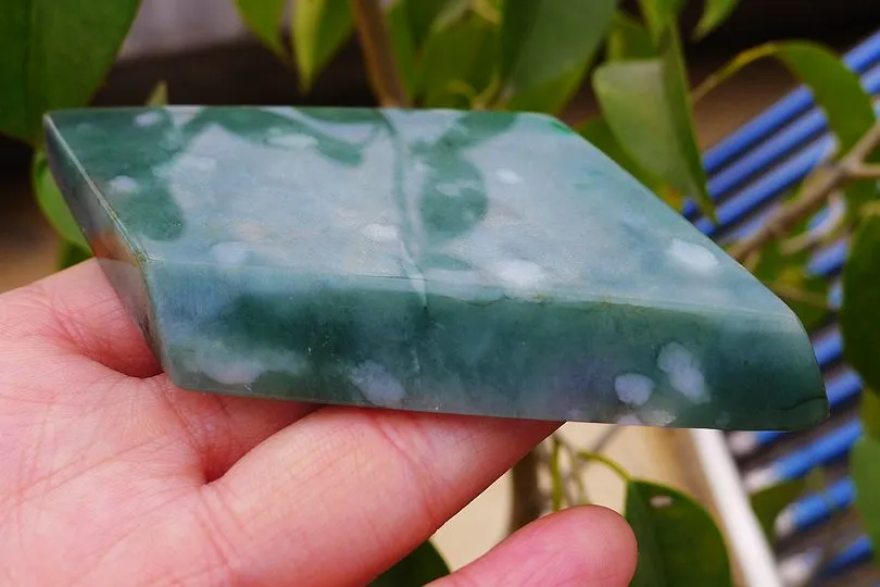Natural Jade Rough Jadeite Raw (125.5g,8.5X6.1X1cm)