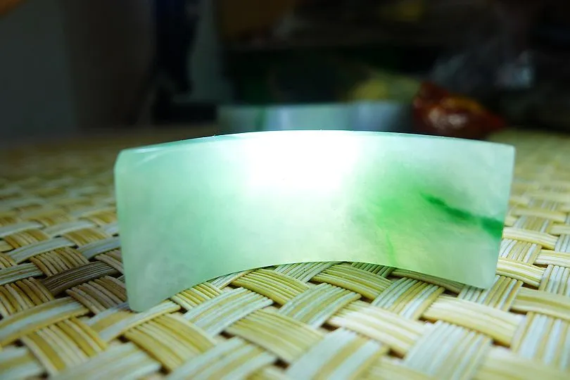 Natural Jade Rough Jadeite Raw (16g,3.8X1.6X0.85cm)
