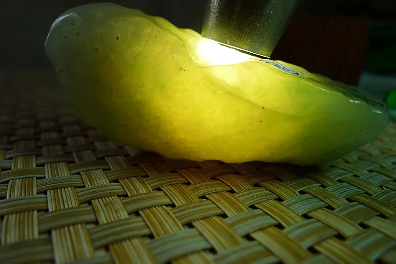 Natural Jade Rough Jadeite Raw (194g,8.5X4.2X3.7cm)