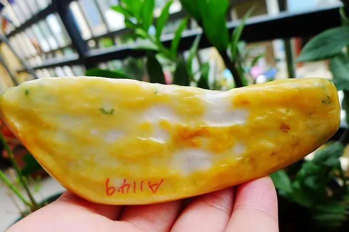 Natural Jade Rough Jadeite Raw (229g,11.6X4X2.6cm)