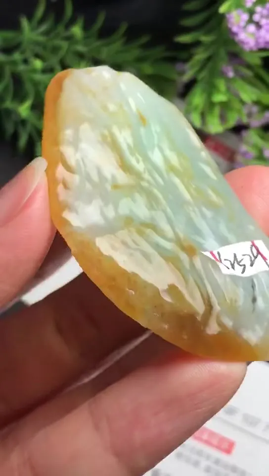 Natural Jade Rough Jadeite Raw (22g,5.5x3.4x0.64cm)-V2529