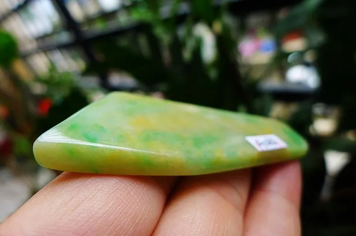 Natural Jade Rough Jadeite Raw (22g,7X2.5X0.46cm)