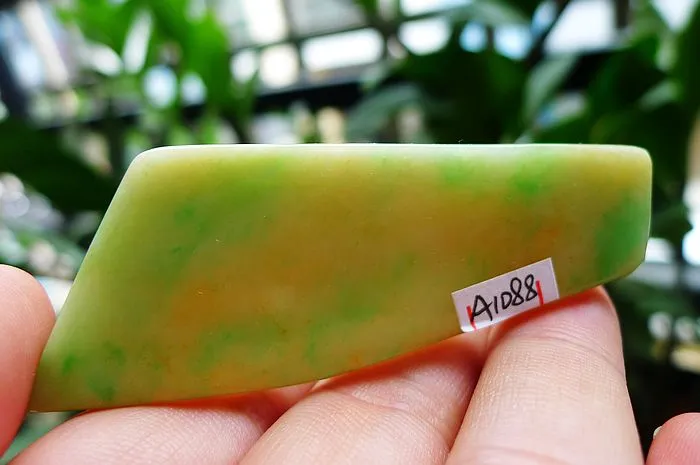 Natural Jade Rough Jadeite Raw (22g,7X2.5X0.46cm)