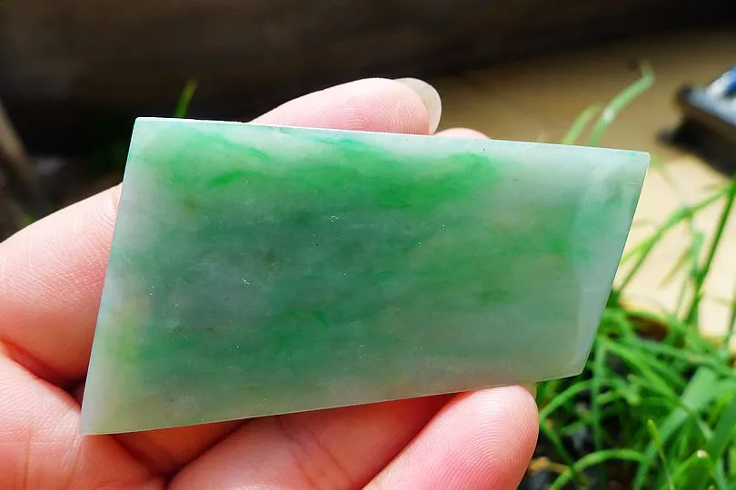 Natural Jade Rough Jadeite Raw (23g,5.6X3.4X0.4cm)