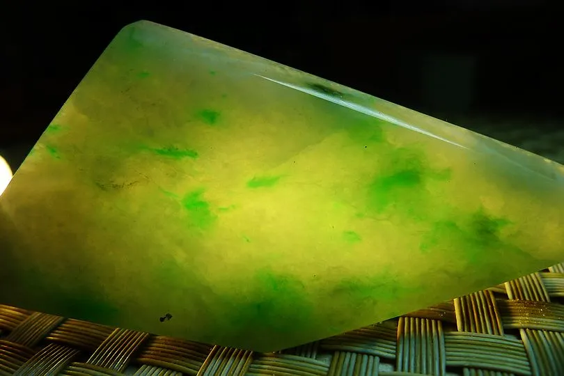 Natural Jade Rough Jadeite Raw (24g,7.3X3.3X0.4cm)
