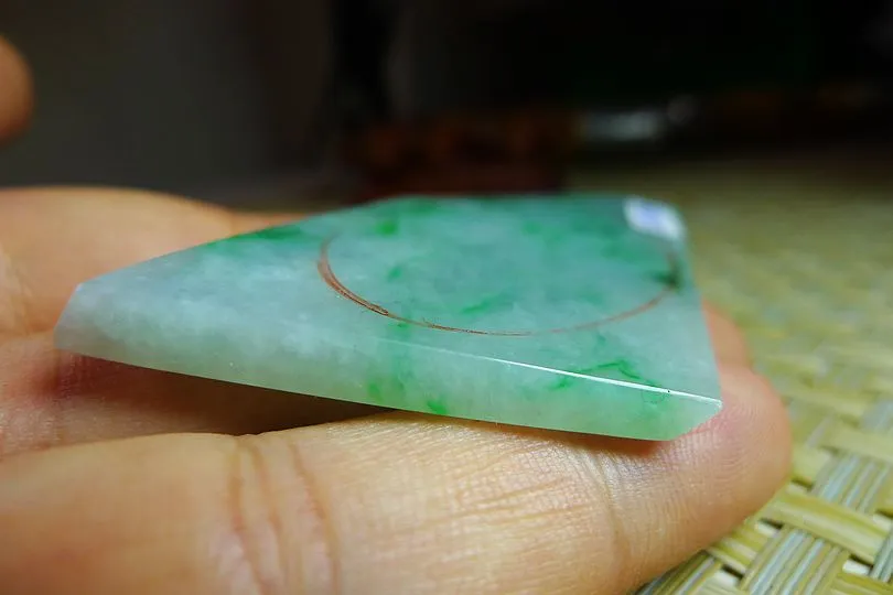 Natural Jade Rough Jadeite Raw (24g,7.3X3.3X0.4cm)
