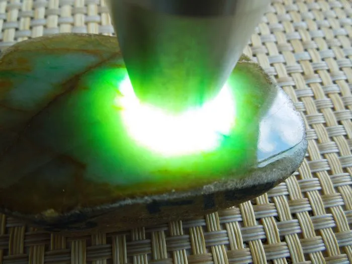 Natural Jade Rough Jadeite Raw (261g, 65X44X19mm & 64X38X30mm)