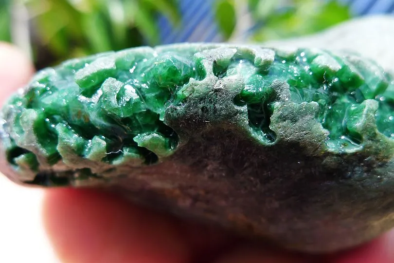 Natural Jade Rough Jadeite Raw (322g,8.6X5.3X3.9cm)