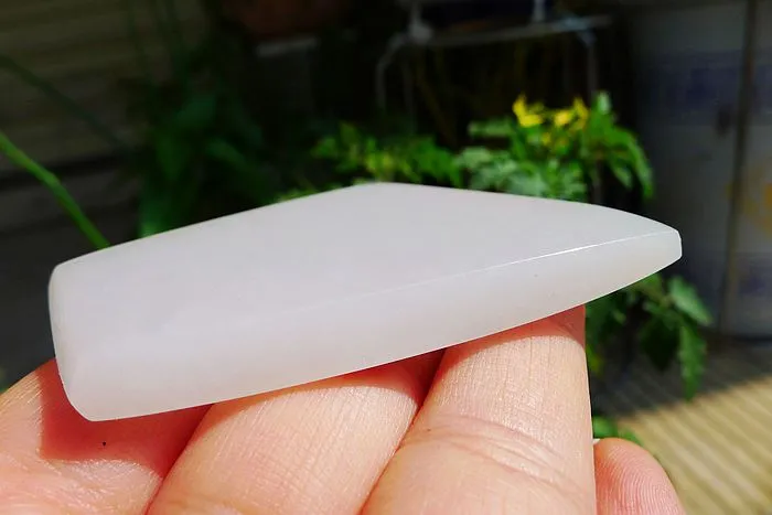 Natural Jade Rough Jadeite Raw (34g,6.1X3.6X0.7cm)