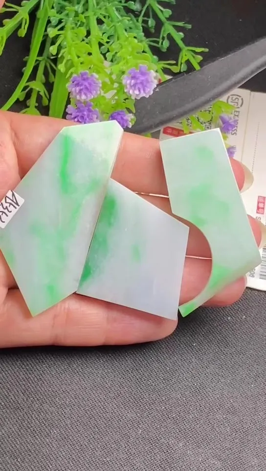Natural Jade Rough Jadeite Raw (38g,58X27X4.6mm)-A5353