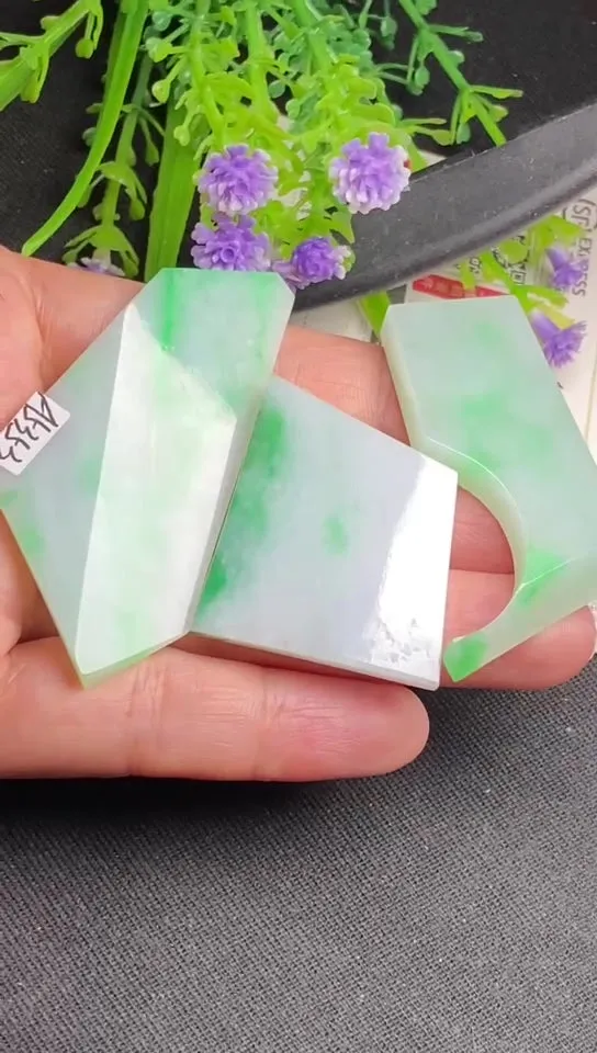 Natural Jade Rough Jadeite Raw (38g,58X27X4.6mm)-A5353