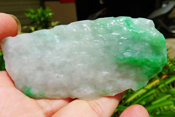 Natural Jade Rough Jadeite Raw (43g,7.5X3.5X1cm)