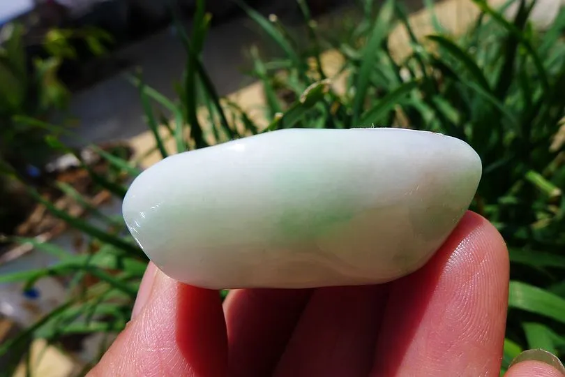 Natural Jade Rough Jadeite Raw (44g,4.1X3.5X1.8cm)