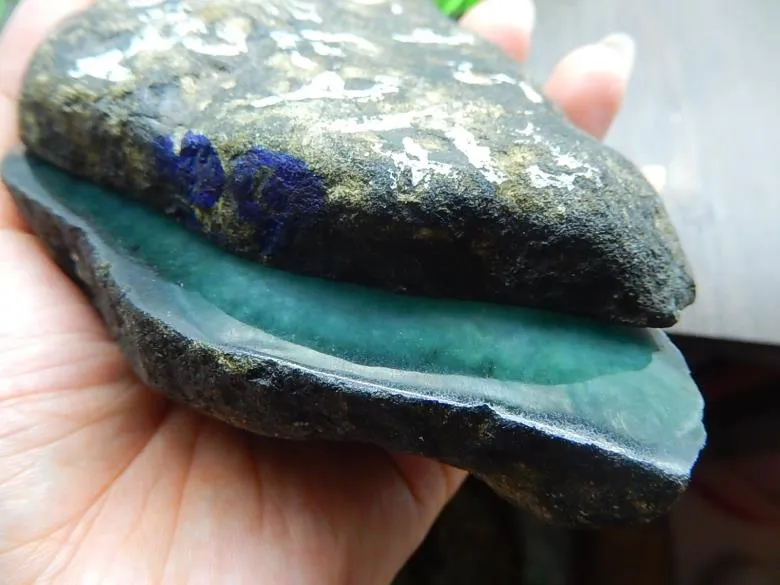 Natural Jade Rough Jadeite Raw (453g, 126X77X22mm) & (532g, 136X68X33mm)