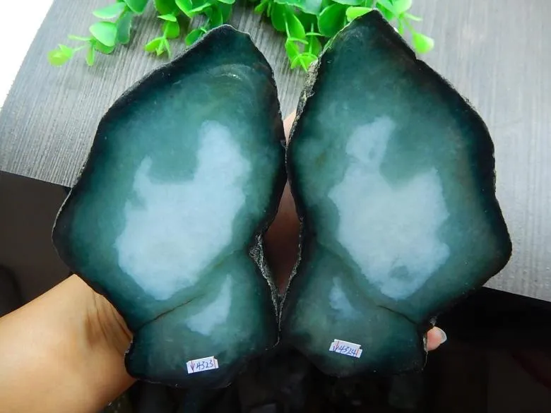 Natural Jade Rough Jadeite Raw (453g, 126X77X22mm) & (532g, 136X68X33mm)