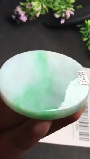 Natural Jade Rough Jadeite Raw (5.5x5.5x0.67cm)-S6593