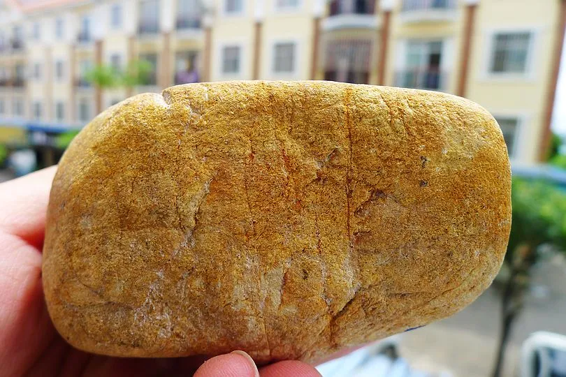 Natural Jade Rough Jadeite Raw (674g,8.5X7.6X5cm)