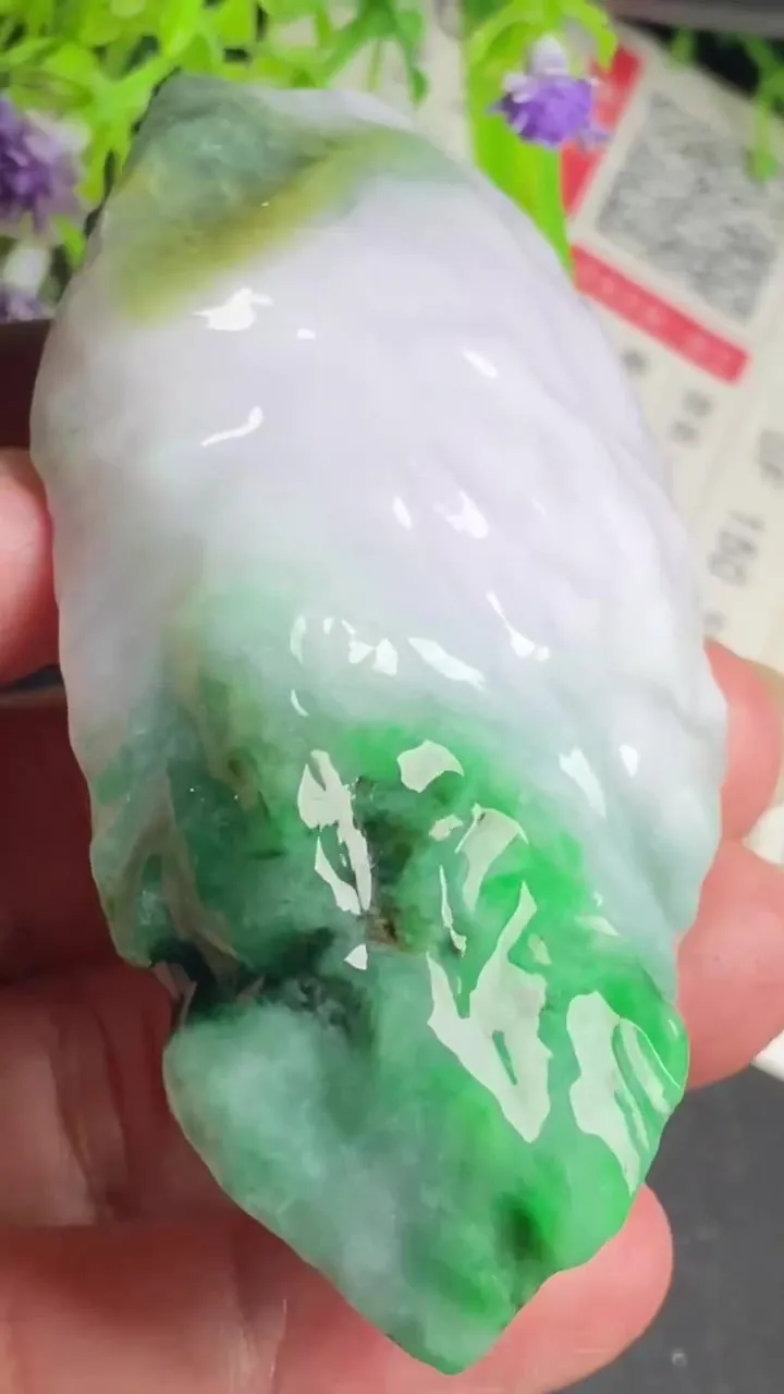Natural Jade Rough Jadeite Raw (78g,75X39X13mm)-A5280