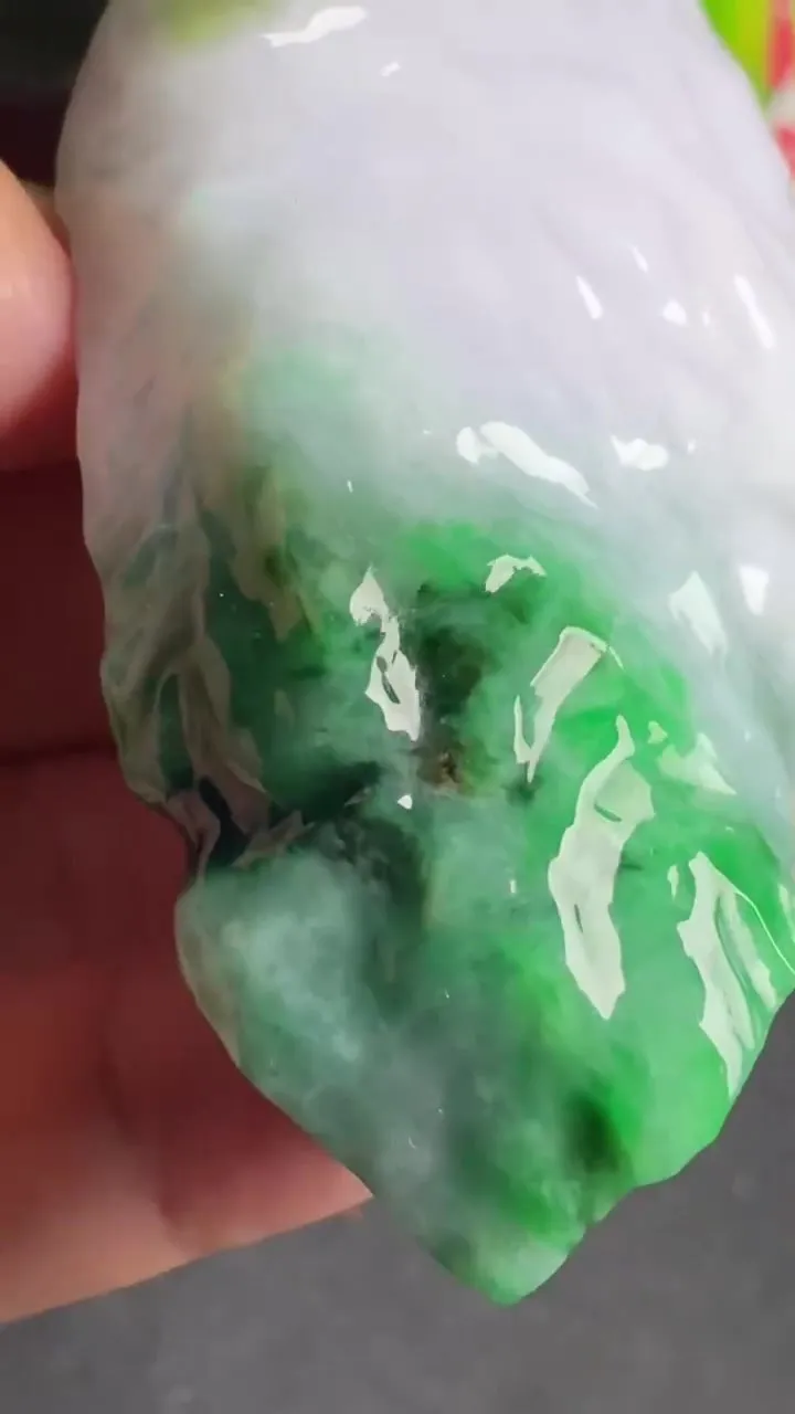 Natural Jade Rough Jadeite Raw (78g,75X39X13mm)-A5280