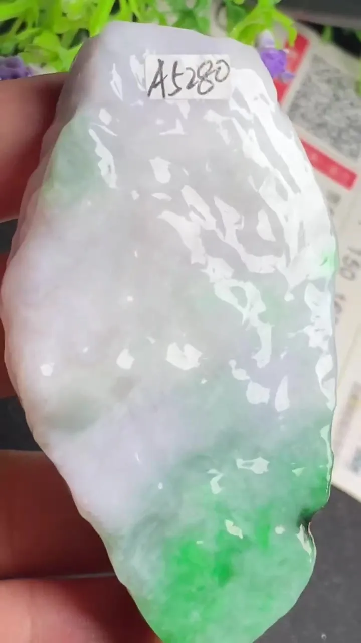 Natural Jade Rough Jadeite Raw (78g,75X39X13mm)-A5280