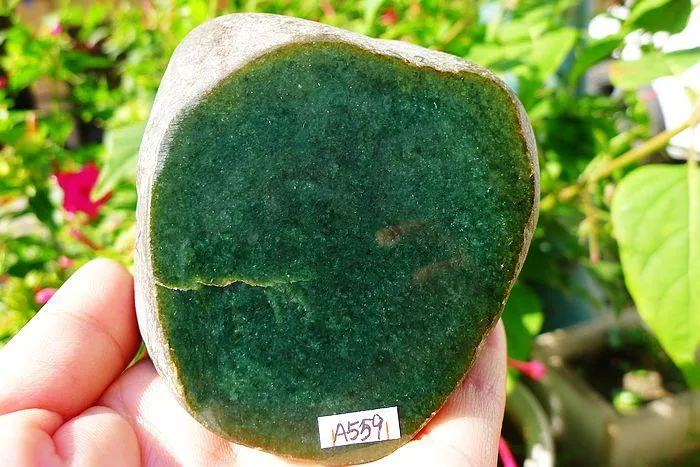 Natural Jade Rough Jadeite Raw (839g,8.5X8.2X5.7cm)