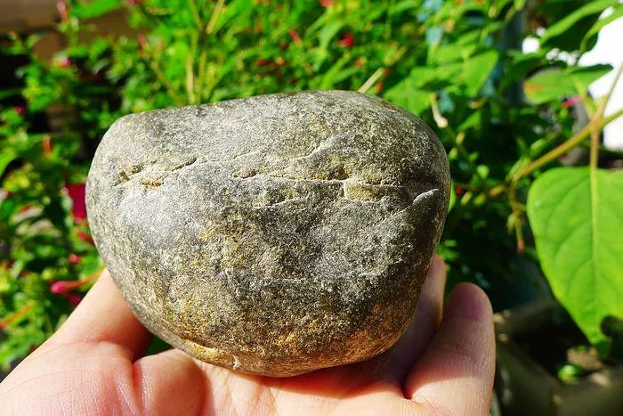 Natural Jade Rough Jadeite Raw (839g,8.5X8.2X5.7cm)