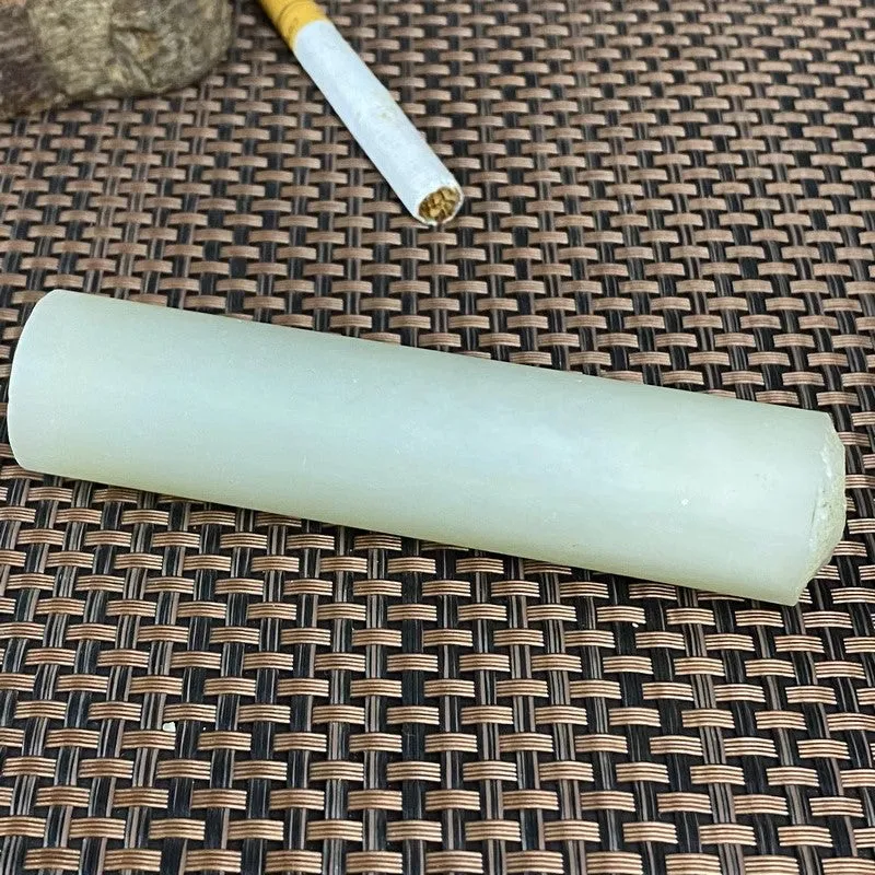 Natural Kunlun Jade Rough Nephrite Raw (133g,9.8X2.4cm)